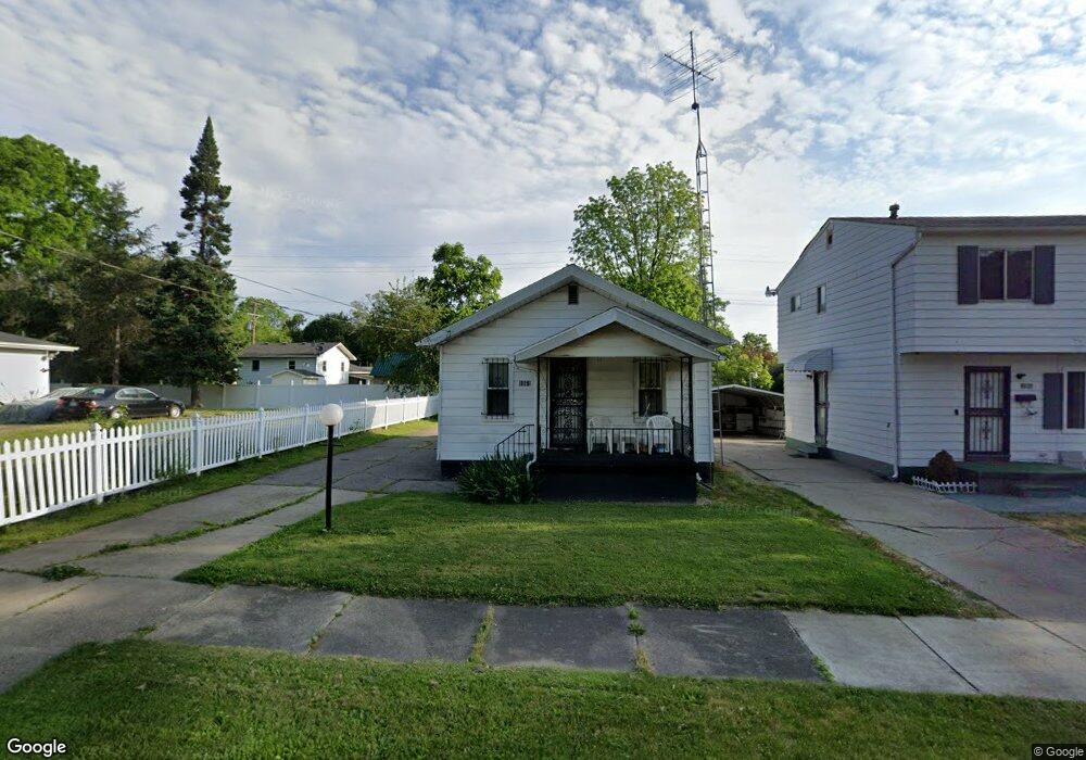 1061 E Alma Ave, Flint, MI 48505 - photo 1