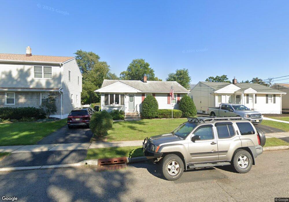 427 Broad St, Sewaren, NJ 07077 - photo 1