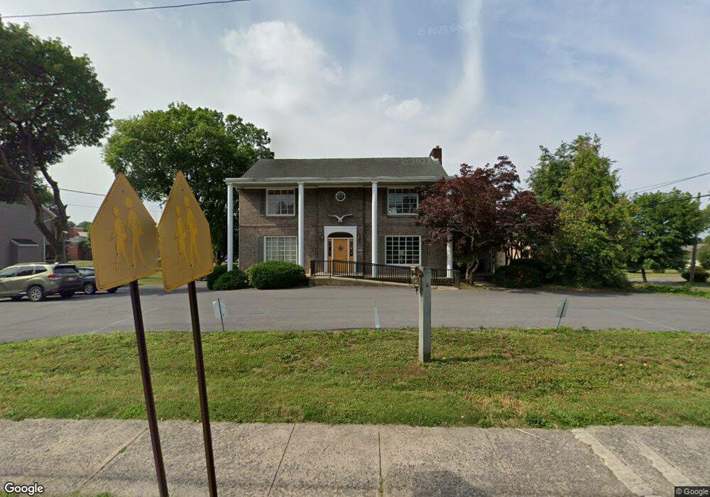 664 Mahoning St, Milton, PA 17847 - photo 1