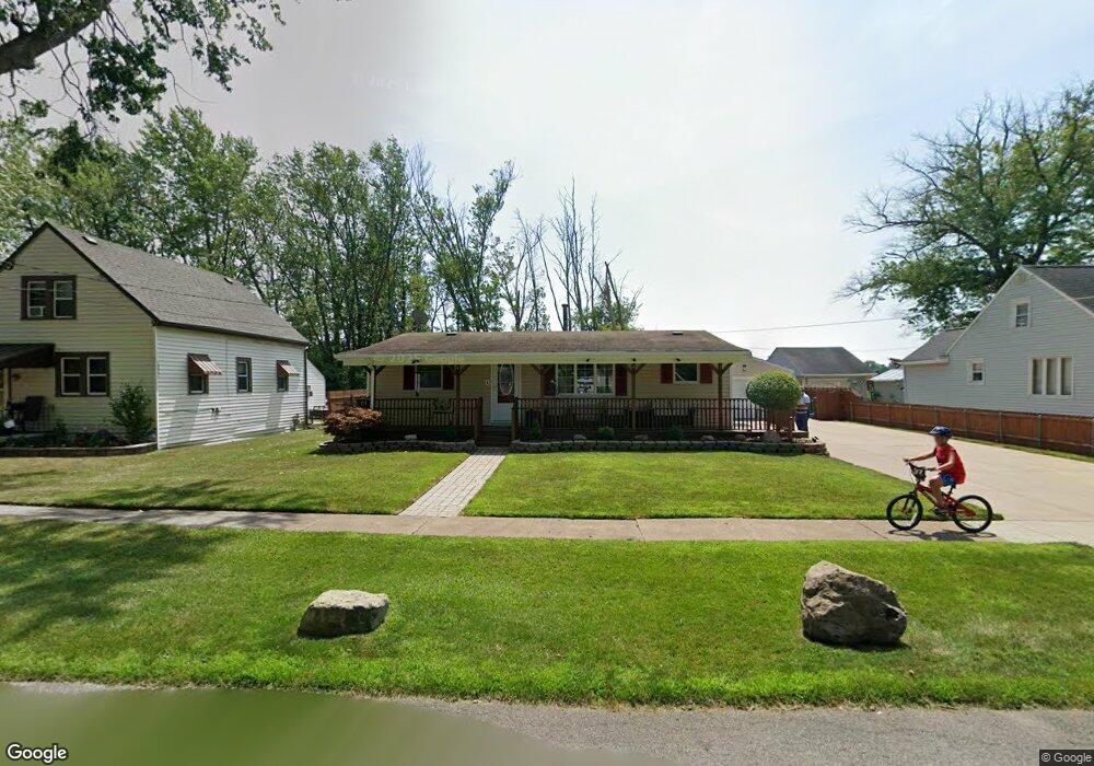 877 Revere Ave, North Tonawanda, NY 14120 - photo 1