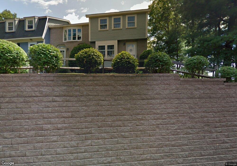 155 Cannongate III unit 3, Nashua, NH 03063 - photo 1