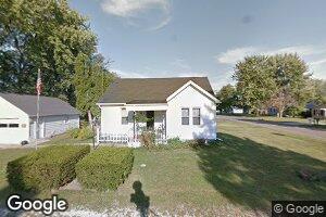 511 S 9th St, Frankton, IN 46044