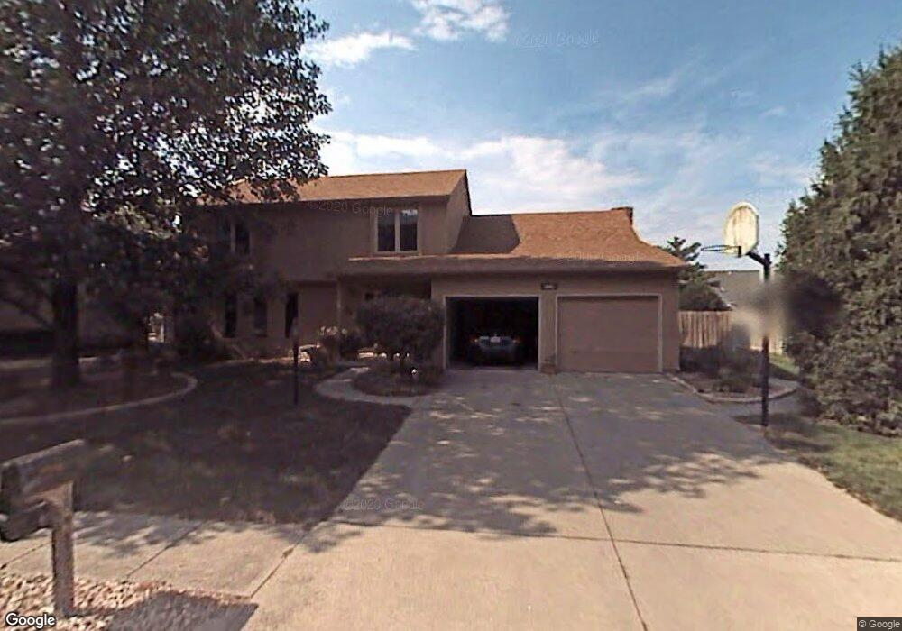 946 Goldfinch Rd, Columbus, IN 47203 - photo 1