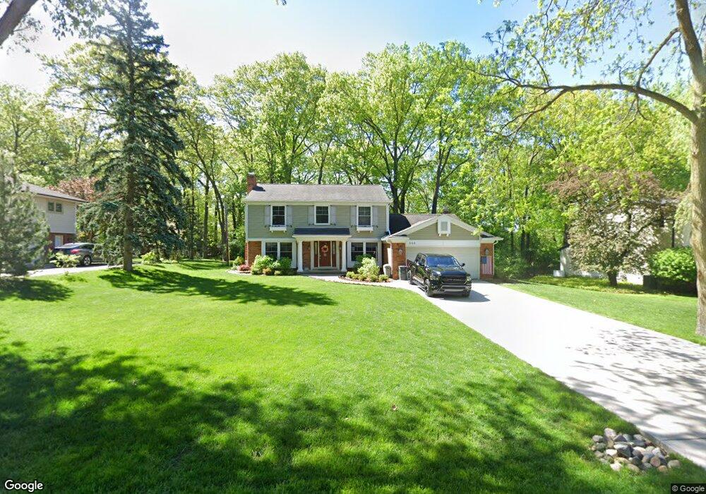 353 Eileen Dr, Bloomfield Hills, MI 48302 - photo 1