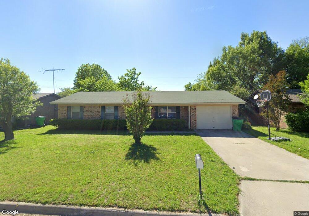 1109 Kent Dr, Gainesville, TX 76240 - photo 1