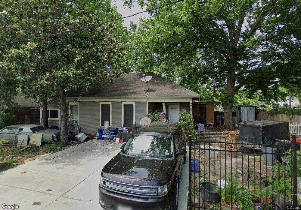 9933 Shady Ln, Houston, TX 77093 - photo 1