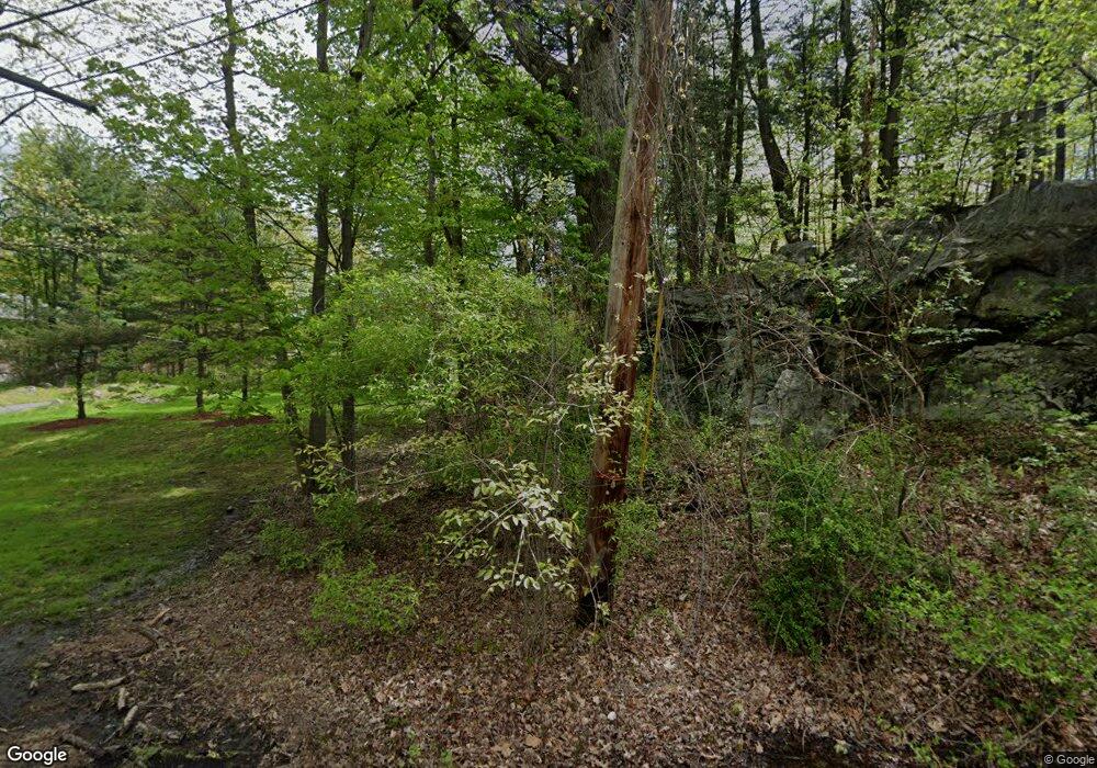 781 Old Sleepy Hollow Rd Extension, Briarcliff Manor, NY 10510 - photo 1