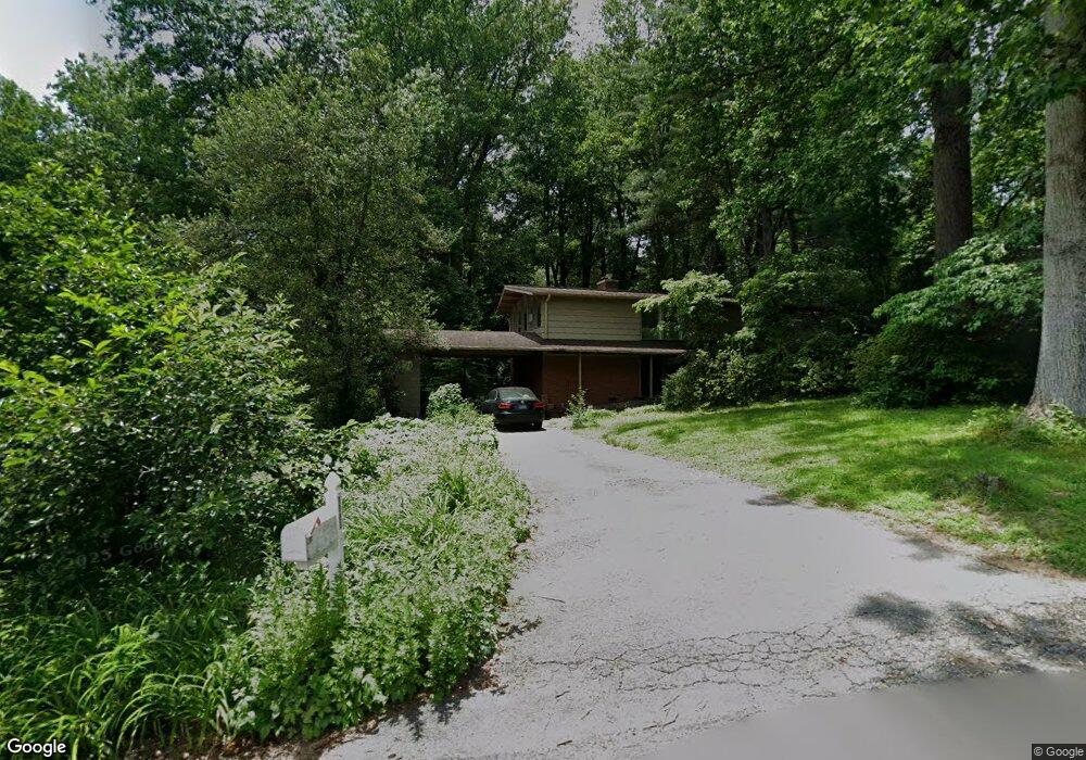 9003 Glenbrook Rd, Fairfax, VA 22031 - photo 1