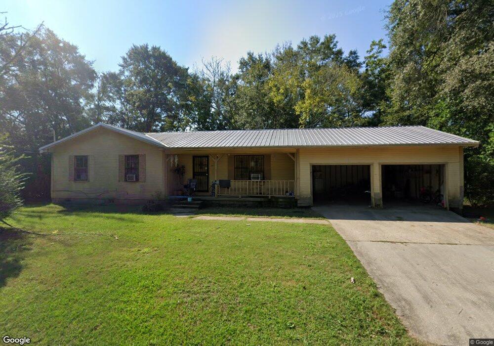 1300 Marlin St, Dothan, AL 36303 - photo 1