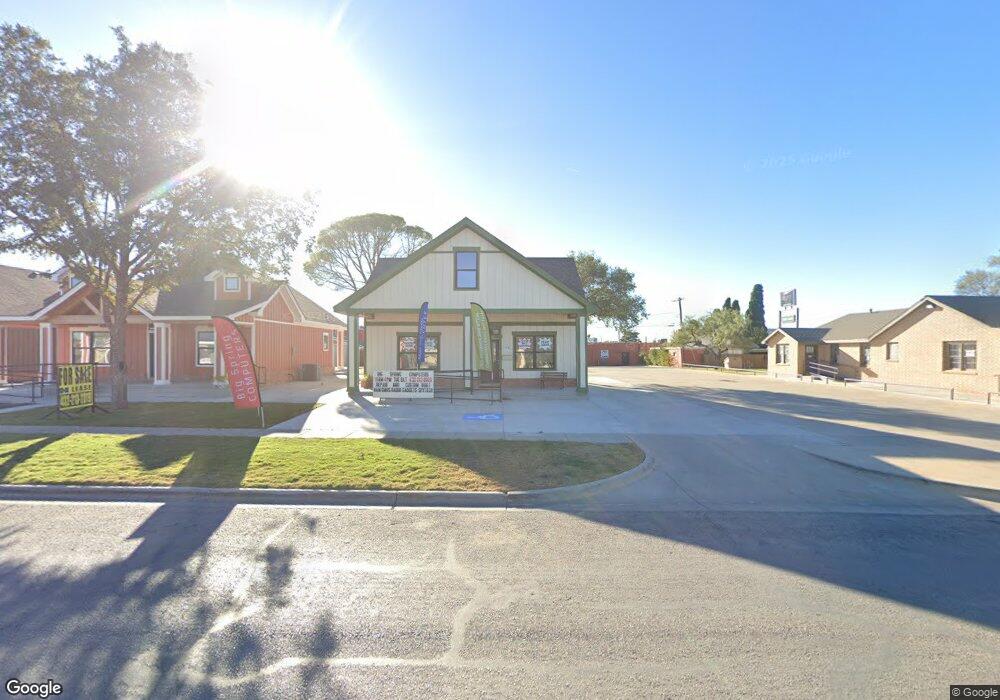 1704 Scurry St, Big Spring, TX 79720 - photo 1