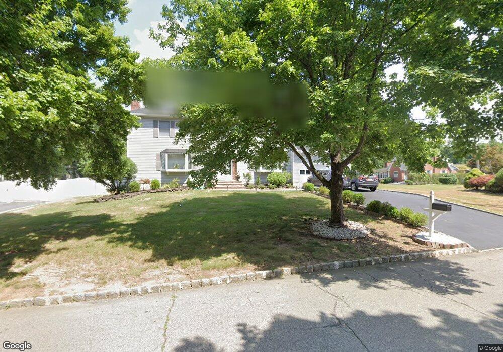 33 Schoener Rd, East Hanover, NJ 07936 - photo 1