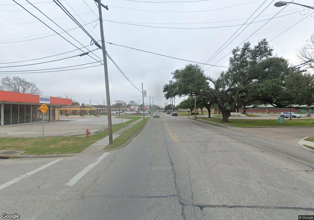 XX S Gordon St, Alvin, TX 77511 - photo 1