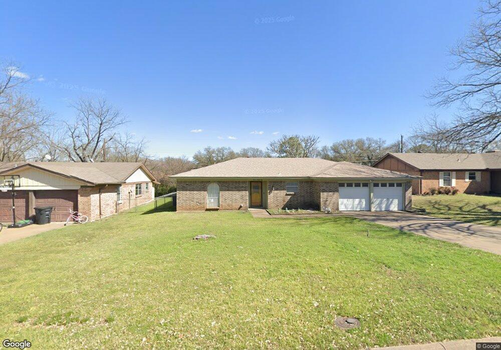 1241 Willowwood Dr, Cleburne, TX 76033 - photo 1