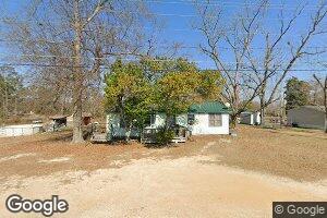 704 10th St, Mc Rae Helena, GA 31037