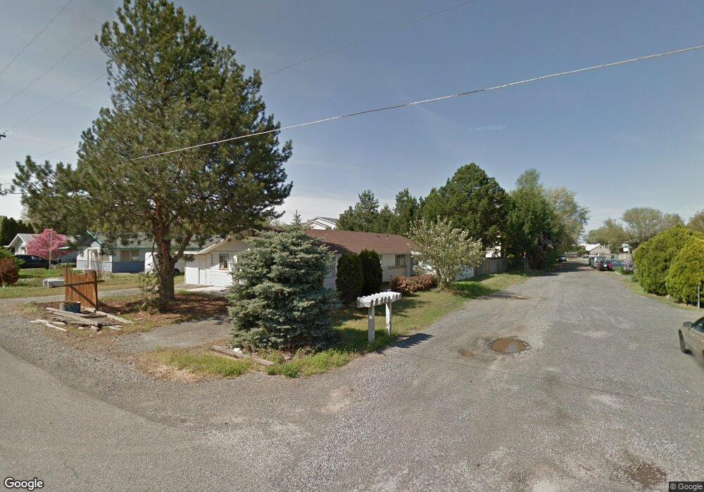 3624 W 2nd Ave unit 2Br/1Ba Per Unit, Kennewick, WA 99336 - photo 1