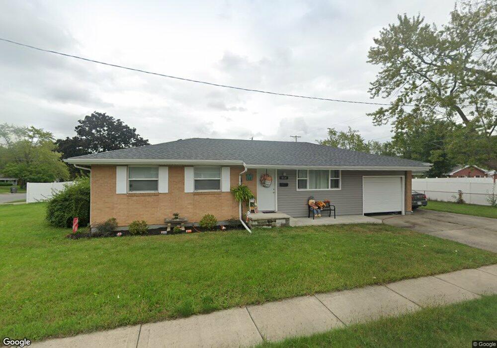 816 Cornell Dr, Lima, OH 45805 - photo 1