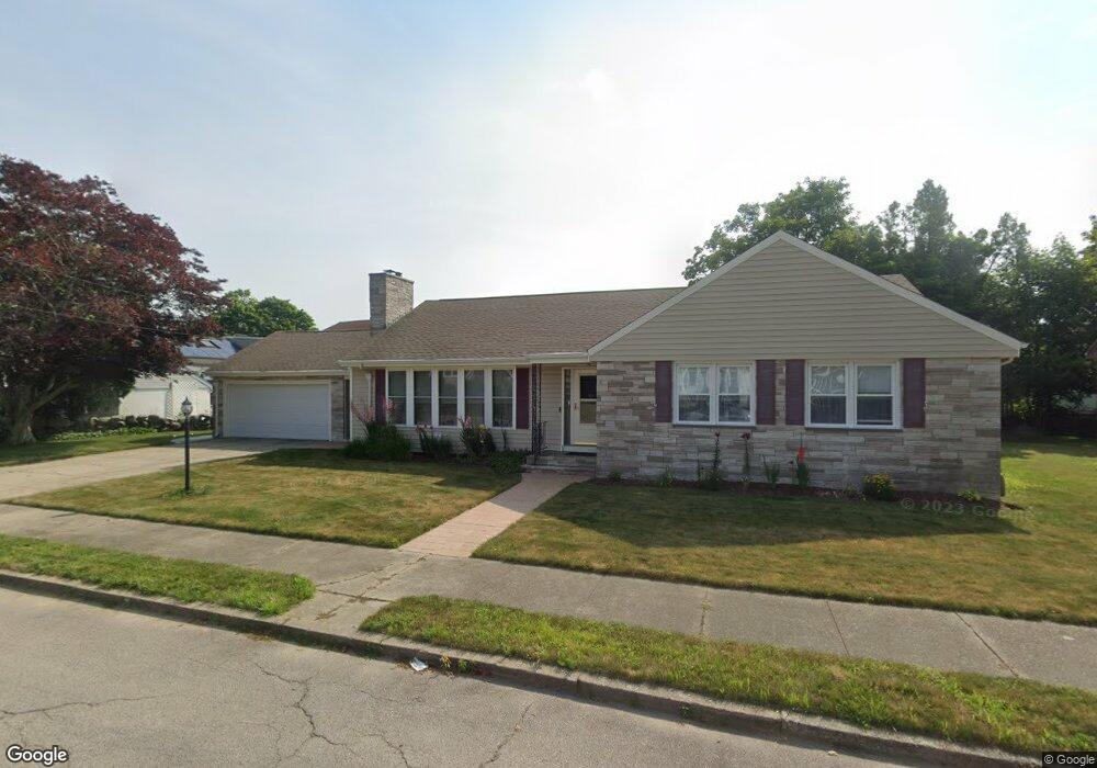 52 Burns St, New Bedford, MA 02740 - photo 1