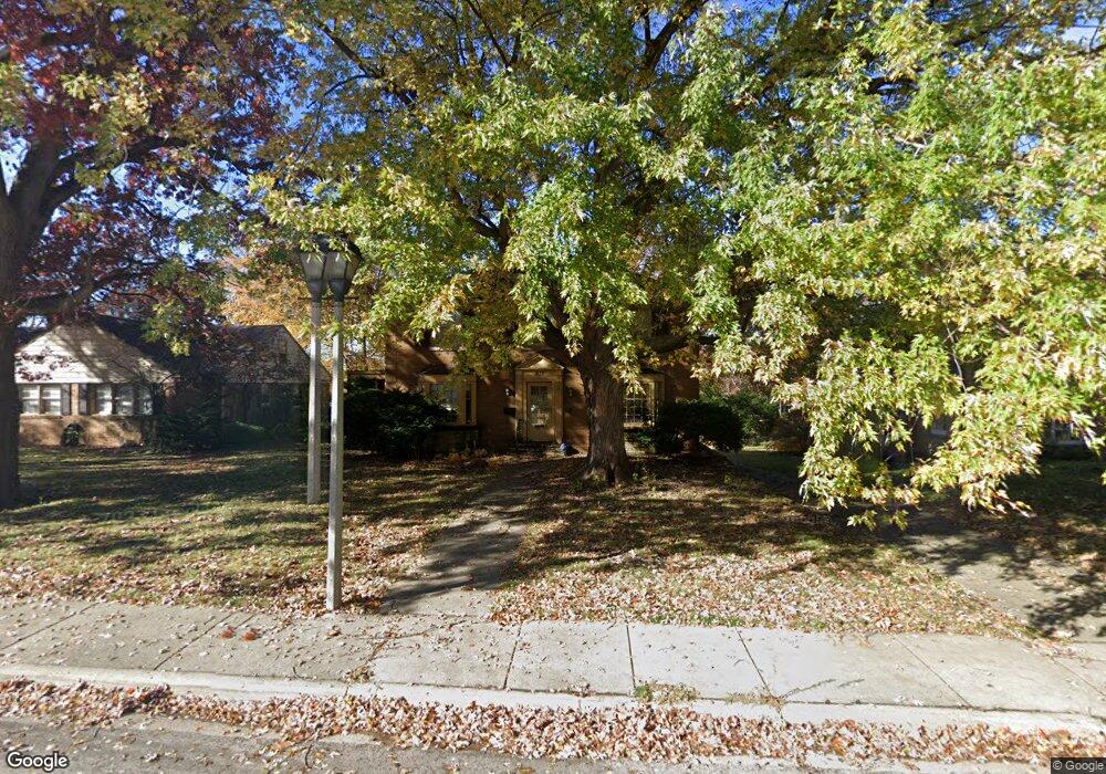 928 Brook St, Elgin, IL 60120 - photo 1