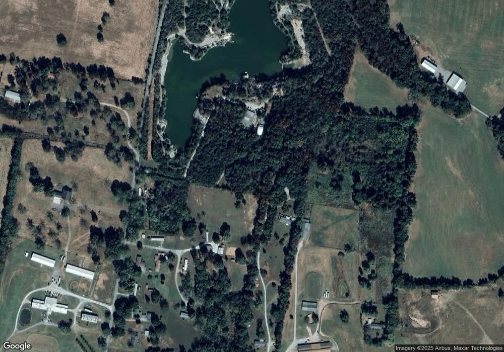 531 Harrison Rd, Shelbyville, TN 37160 - photo 1