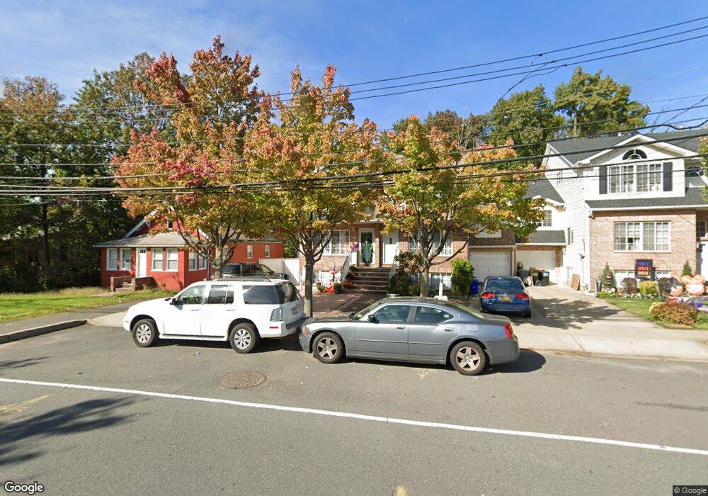 57 Sharrotts Rd, Staten Island, NY 10309 - photo 1