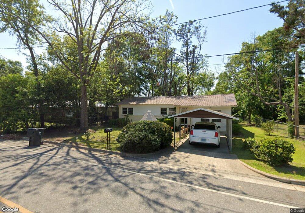 406 Park Ave, Douglas, GA 31533 - photo 1