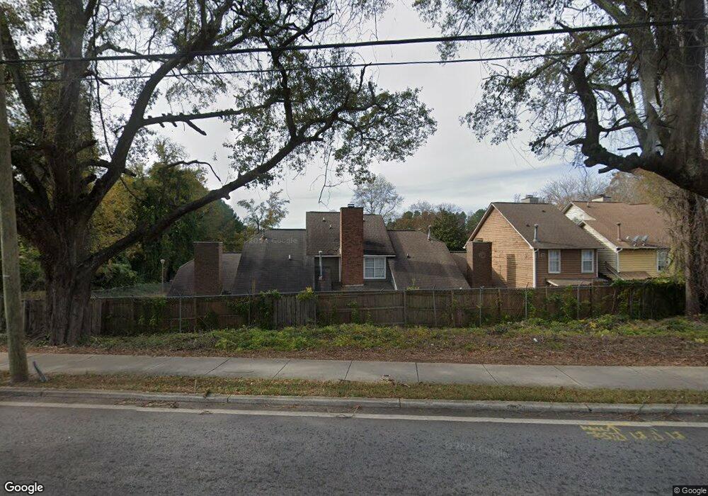 3760 Windsor Cir, Clarkston, GA 30021 - photo 1