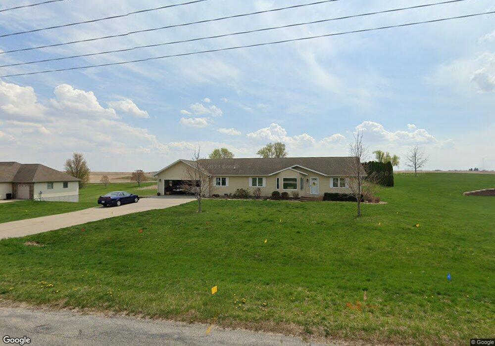 4185 N 4th Ave E, Newton, IA 50208 - photo 1