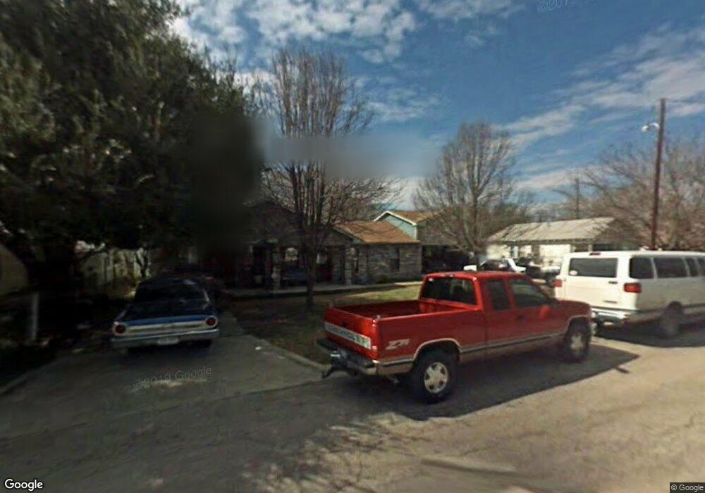 109 Hickory St, Cleburne, TX 76033 - photo 1