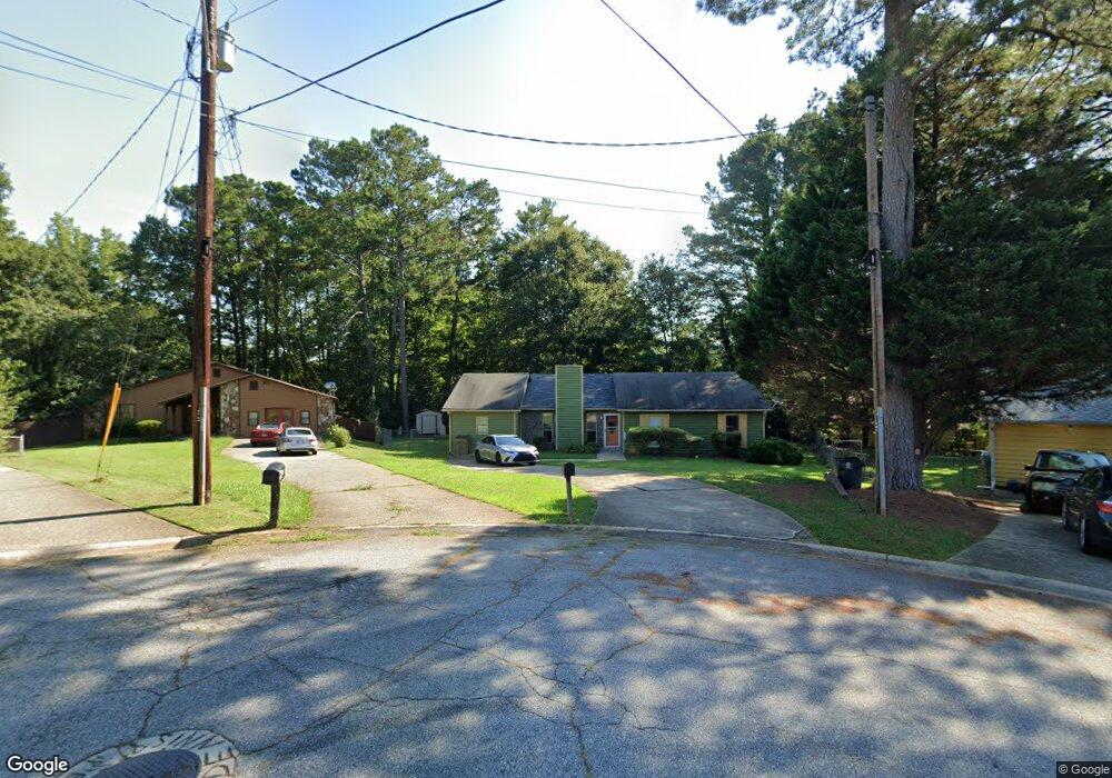 390 Sir Winston Ct unit 4, Jonesboro, GA 30238 - photo 1