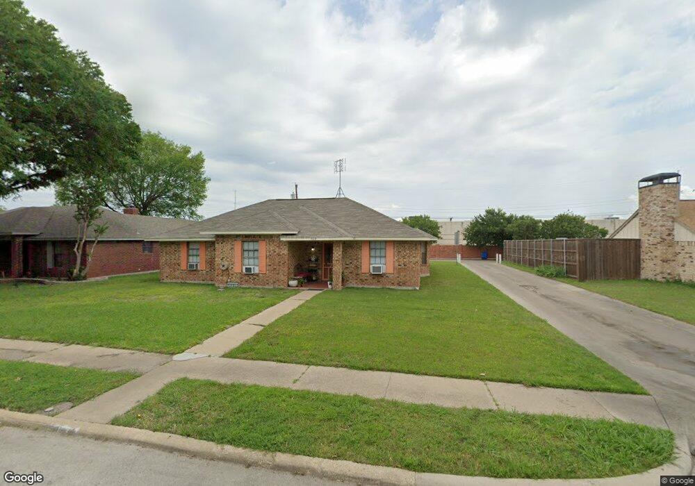 1213 Devonshire Ln, Wylie, TX 75098 - photo 1