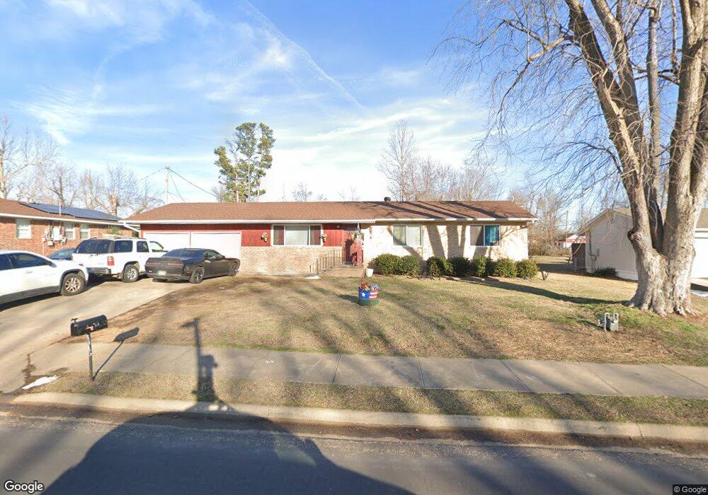 1915 S 13th St, Rogers, AR 72758 - photo 1