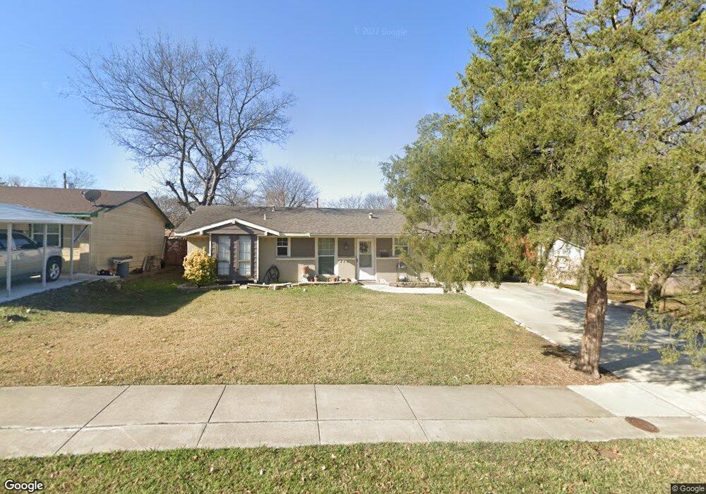 2405 Avis St, Mesquite, TX 75149 - photo 1