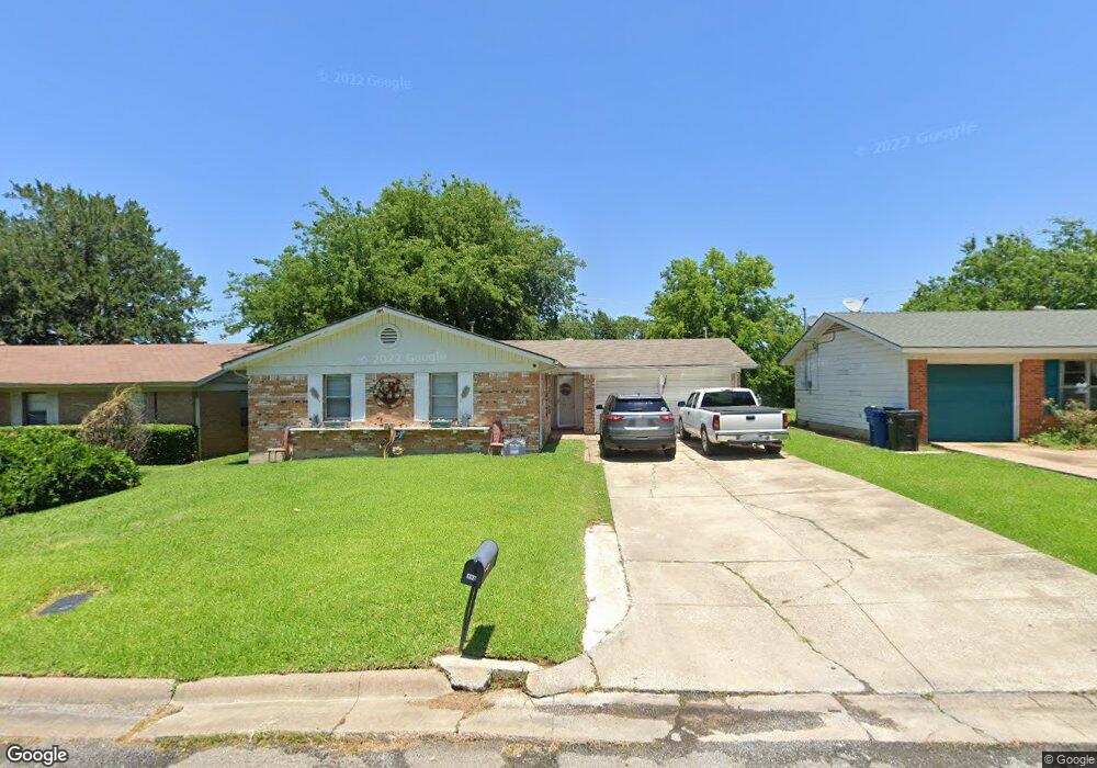 163 N Imperial Dr, Denison, TX 75020 - photo 1