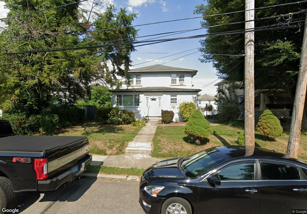 313 N Maple Ave, Lansdowne, PA 19050 - photo 1