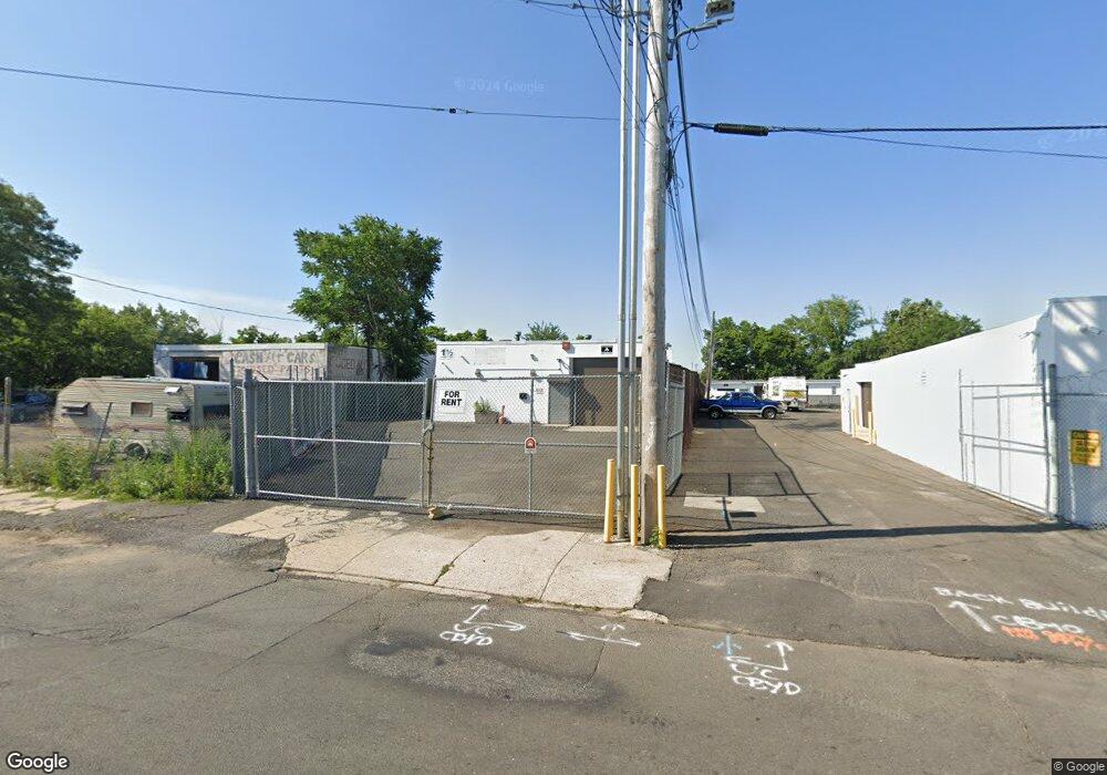 1 1/2 Island Brook Ave unit B, Bridgeport, CT 06606 - photo 1