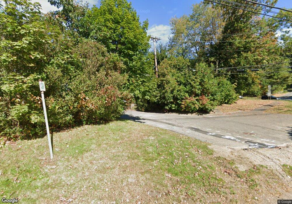 62 Middlebury Rd, Middlebury, CT 06762 - photo 1