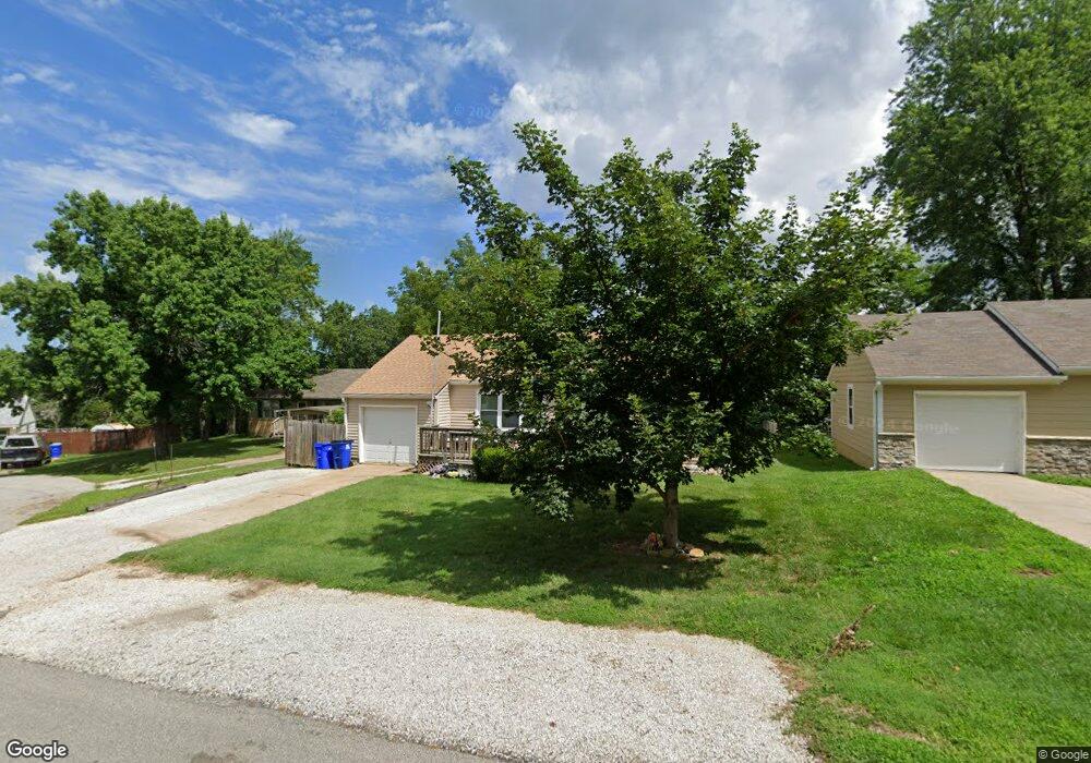 10428 W 63rd Terrace, Shawnee, KS 66203 - photo 1