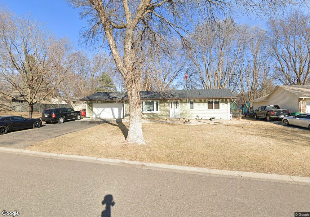 10472 Valley Forge Ln N, Maple Grove, MN 55369 - photo 1