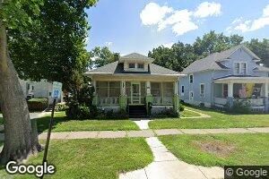 707 N Howell St, Davenport, IA 52802