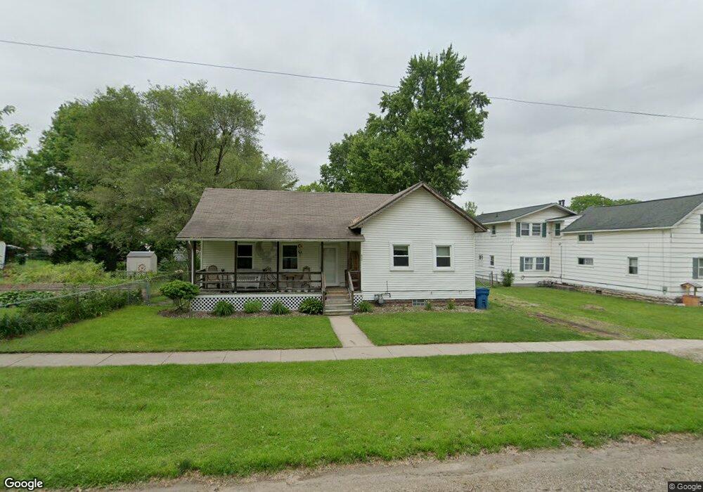 622 Monroe St, Carleton, MI 48117 - photo 1