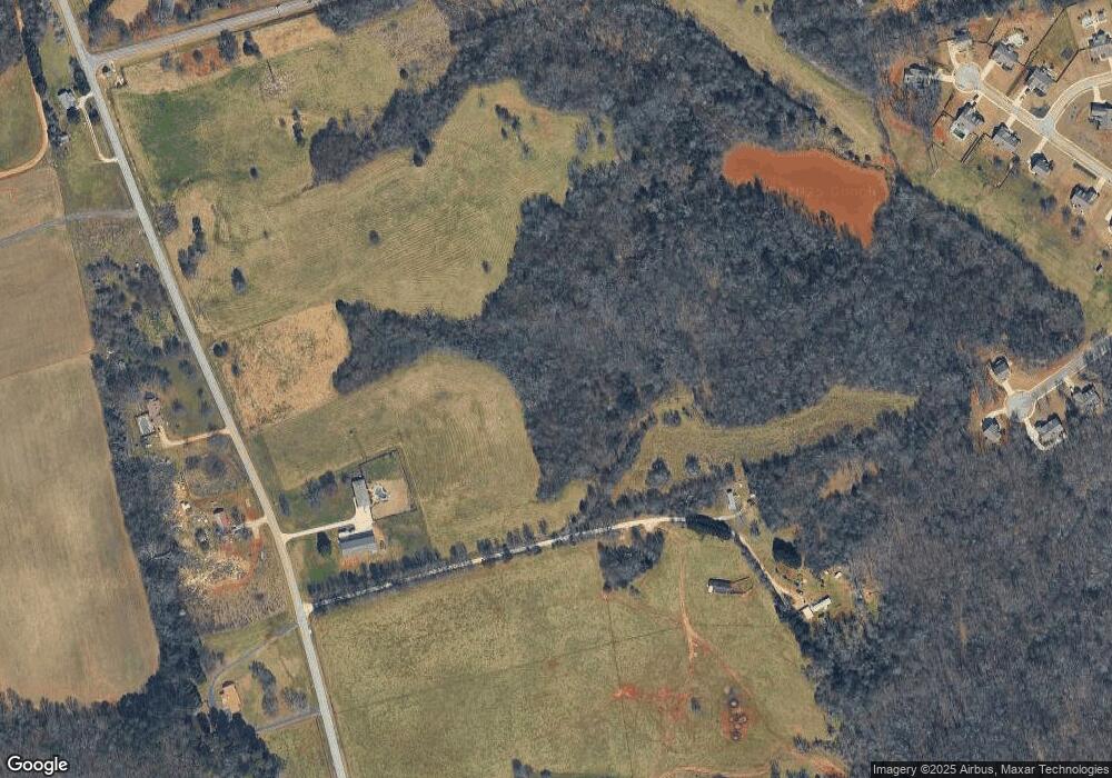 1282 Storey Ln, Jefferson, GA 30549 - photo 1