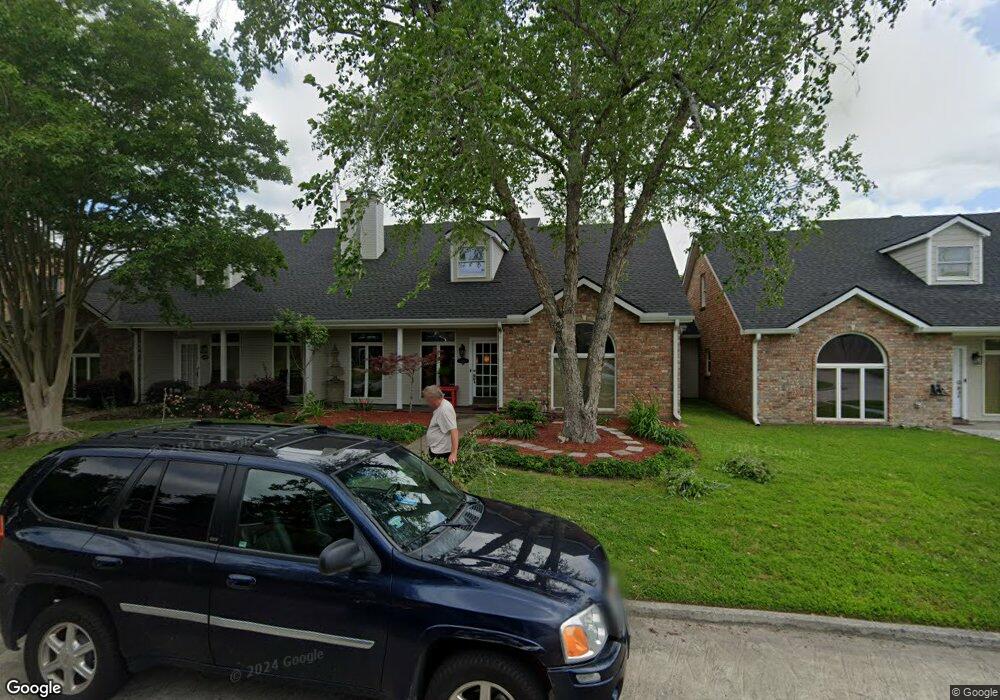 4111 Oak Point Ln, Lake Charles, LA 70605 - photo 1