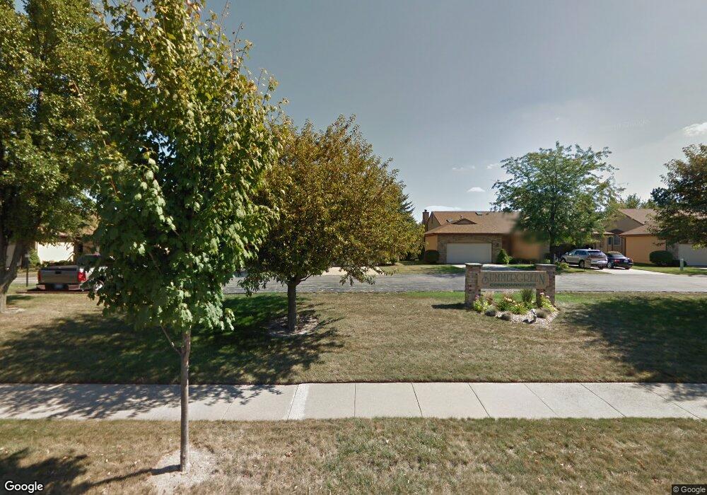 607 Churchgrove Rd unit 11, Frankenmuth, MI 48734 - photo 1