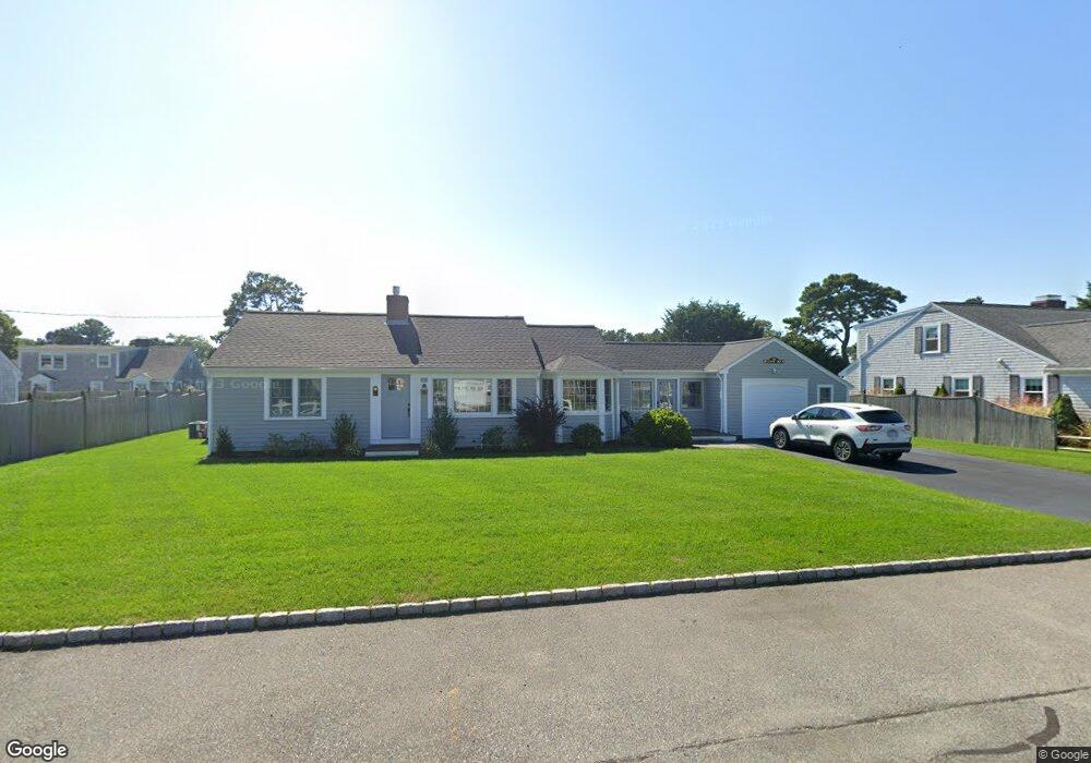 37 Davenport Rd, West Dennis, MA 02670 - photo 1