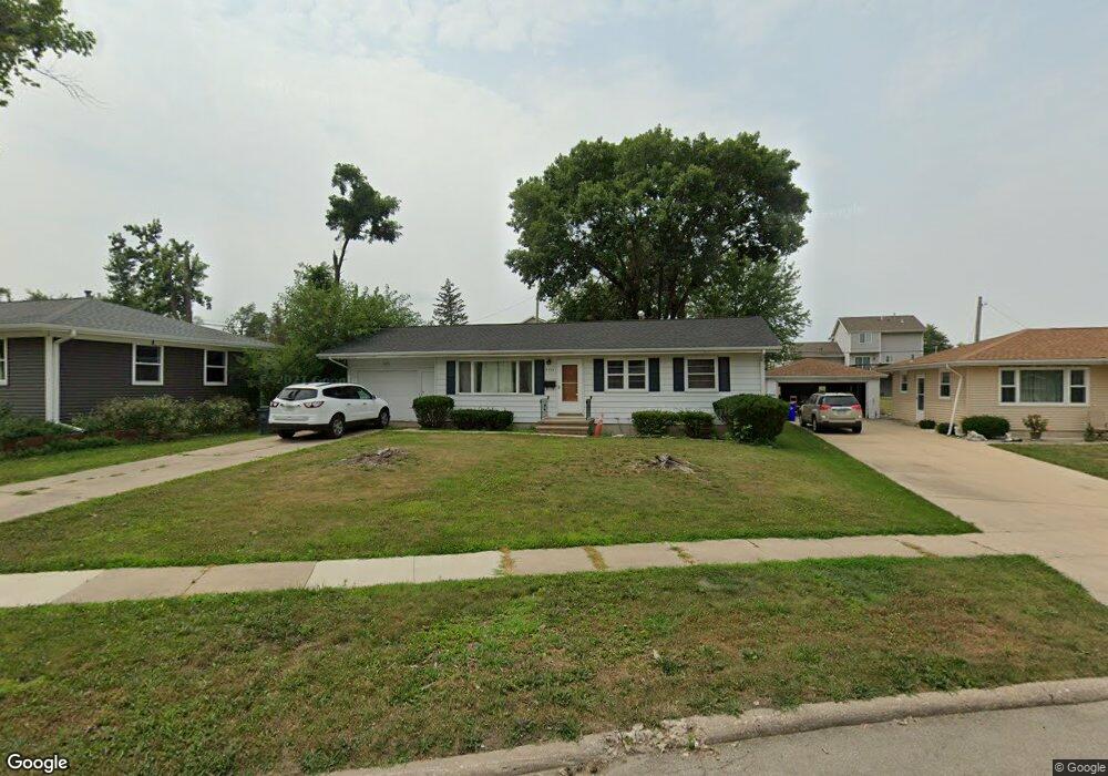 2518 Mallory St SW, Cedar Rapids, IA 52404 - photo 1