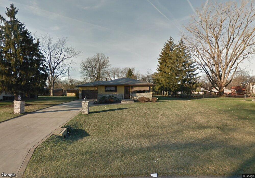 983 Plum Ridge, Columbus, OH 43213 - photo 1