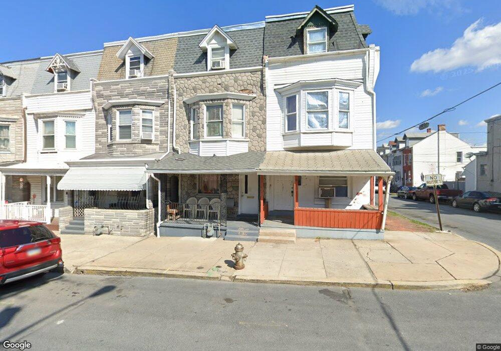 921 Windsor St, Reading, PA 19604 - photo 1