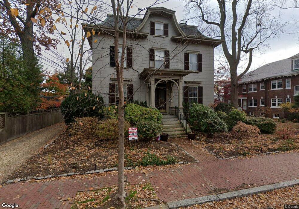 20 Maple Ave unit 3, Cambridge, MA 02139 - photo 1