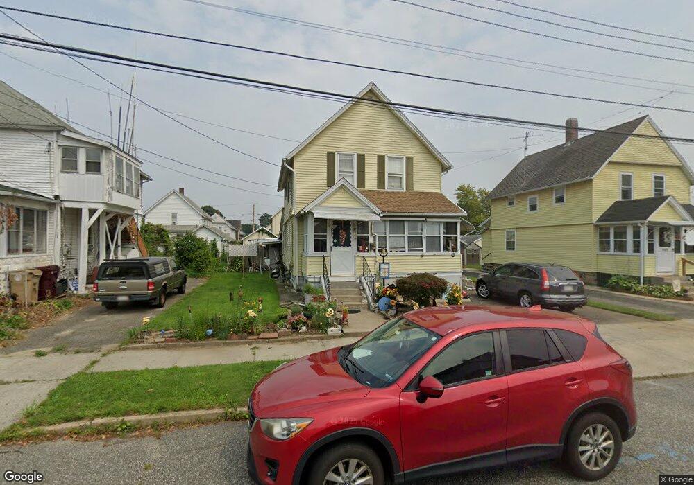 16 Berkshire St, Ludlow, MA 01056 - photo 1