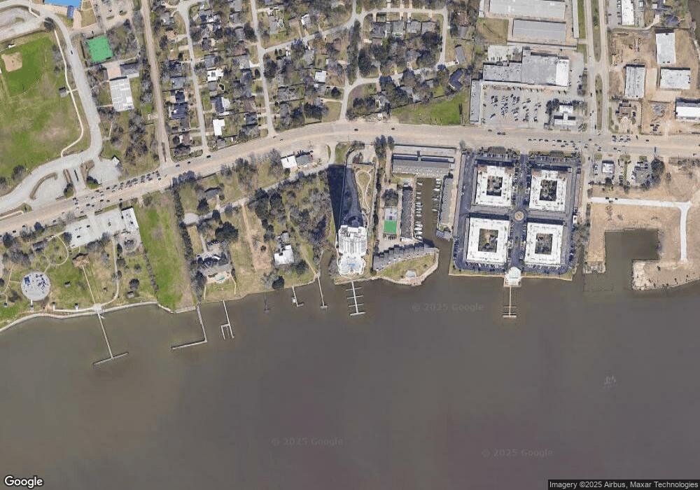 4821 E Nasa Pkwy unit 20W, Seabrook, TX 77586 - photo 1